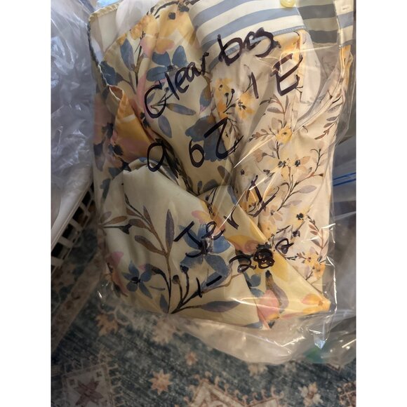 Coldwater Creek Woman’s XL Floral Button-Up Shirt Cotton Blouse Striped Collar - Picture 13 of 13